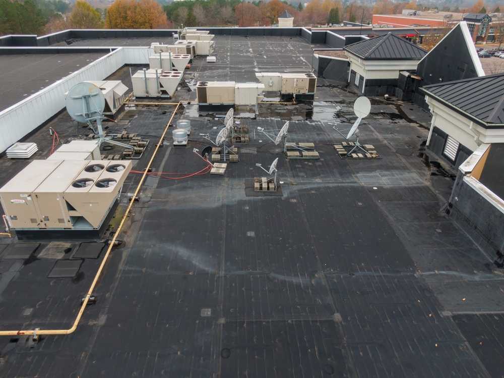 Long-Lasting Commercial Roofing Services You Can Trust