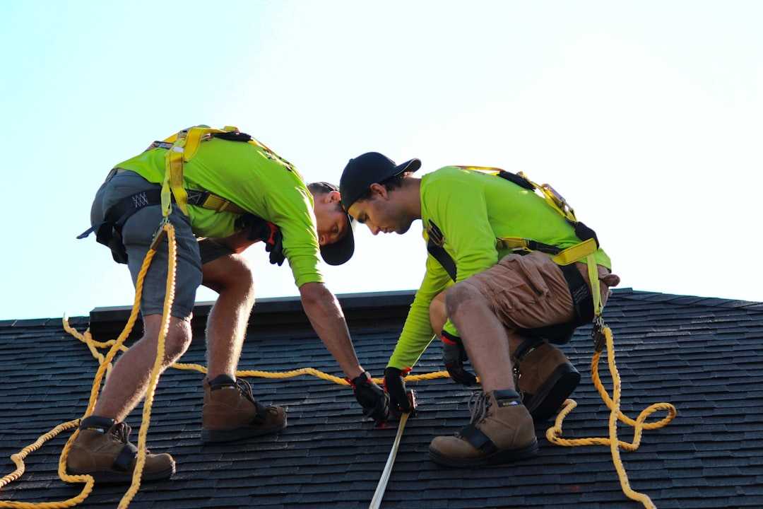 commercial roof maintenance services