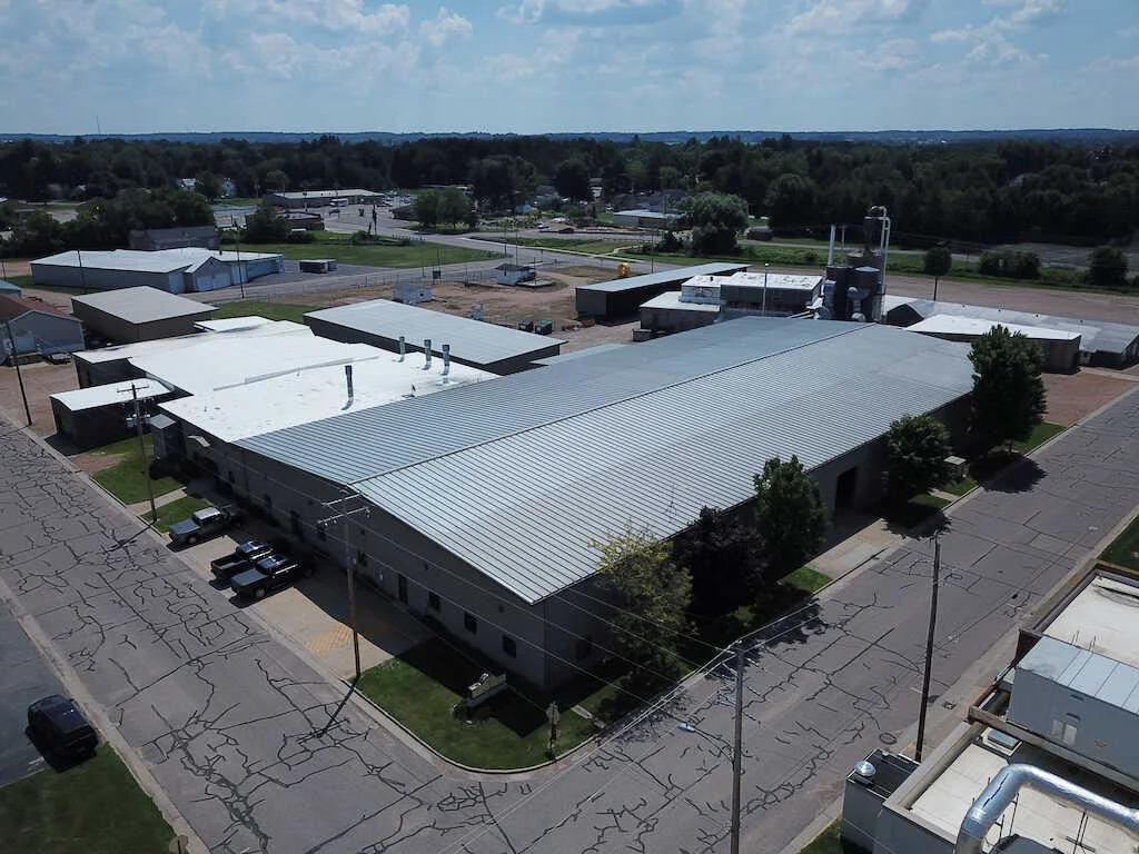 checking roof for leaks commercial building