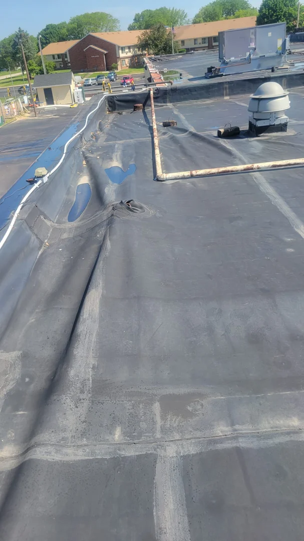 commercial rubber roofing flat roof