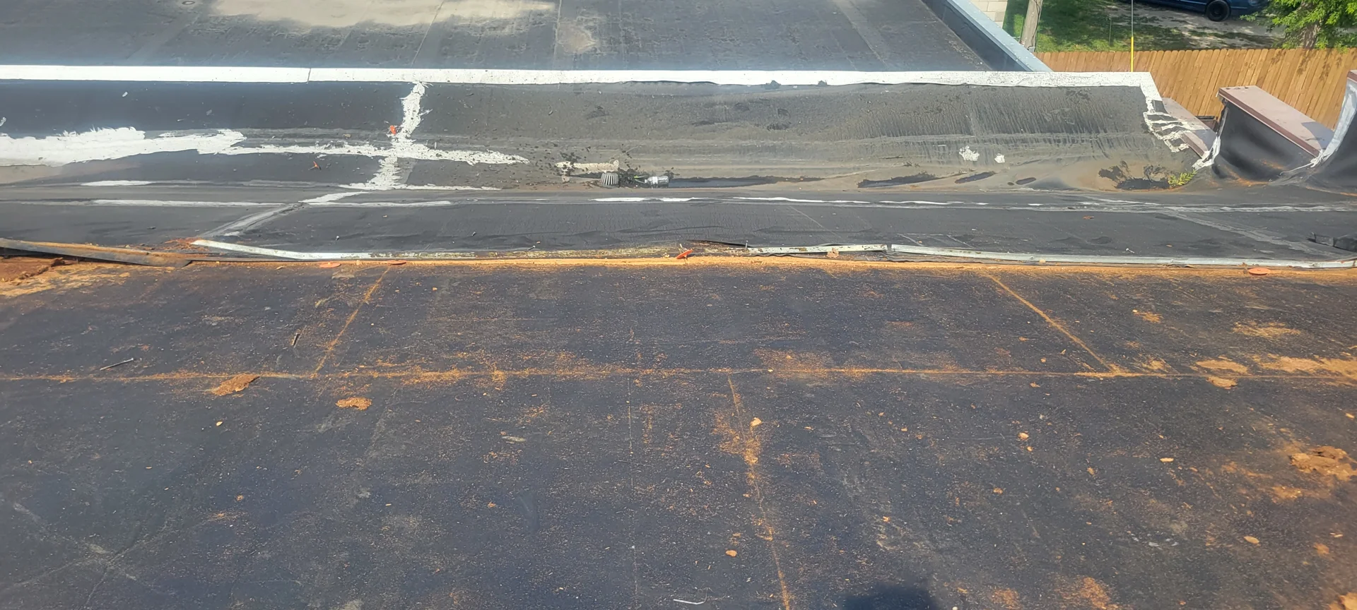commercial rubber roof repair